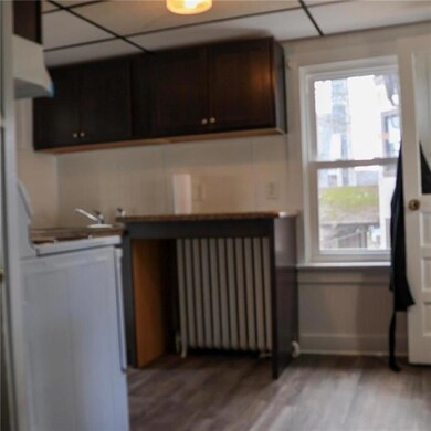 319 N 2nd St unit 2, Lehighton, PA 18235 - photo 5