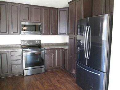 375 Branstetter Ln, Redding, CA 96001 - photo 2