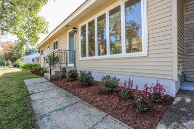 5 Park Dr, Bedford, NH 03110 - photo 4