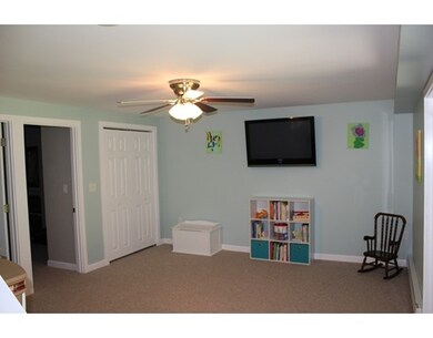 113 Pennacook Dr, Leominster, MA 01453 - photo 7