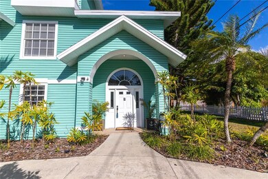 Beachy exterior to make your friends jealous.