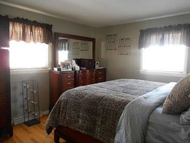 24 Michael Rd, Dracut, MA 01826 - photo 4