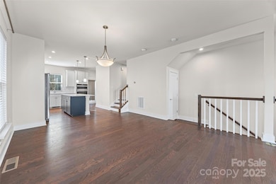 16034 Roscoe Ln, Charlotte, NC 28204 - photo 6