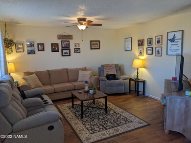 615 W Henderson St, Winslow, AZ 86047 - photo 4
