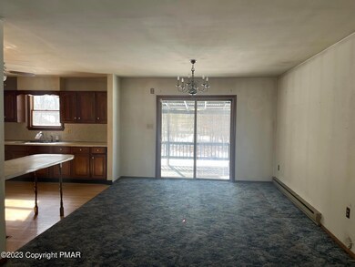 2130 S Rocky Mountain Dr, Effort, PA 18330 - photo 4