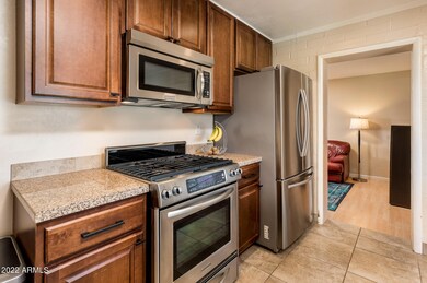 844 E Ruth Ave, Phoenix, AZ 85020 - photo 6