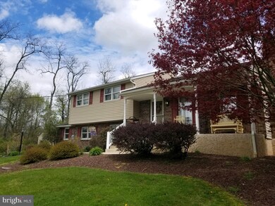 437 Douglass Dr, Douglassville, PA 19518 - photo 5