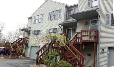 1603 Plainfield Pike unit H10, Johnston, RI 02919 - photo 2
