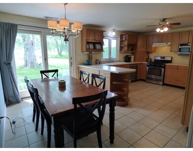 32 Captain Lathrop, Deerfield, MA 01373 - photo 6