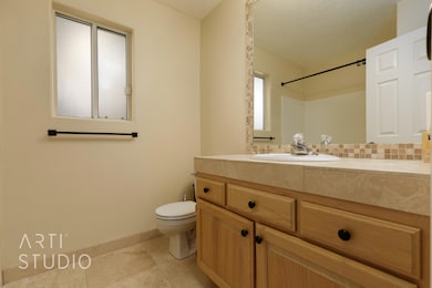 2050 W Canyon View Rd #35B-M DellEgro (1