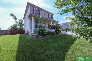 2107 S River Rock Dr, Papillion, NE 68046 - photo 3