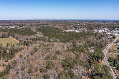 21-16 Irvington Rd, Kilmarnock, VA 22482 - photo 7