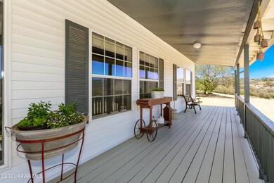 004_Front Deck
