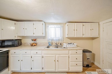 145 10th St, Idaho Falls, ID 83404 - photo 7