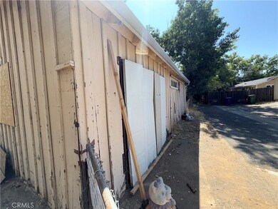 2915 Lanning Ave, Redding, CA 96001 - photo 3