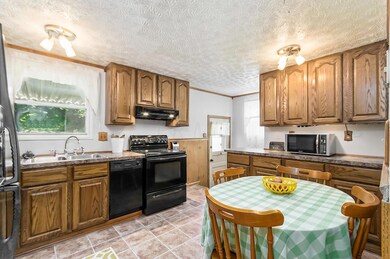 1686 Westwind Ln, Columbus, OH 43223 - photo 7