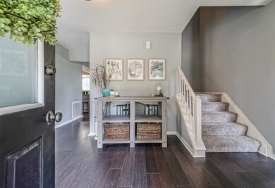 452 E Castle Harbour Dr, Friendswood, TX 77546 - photo 3