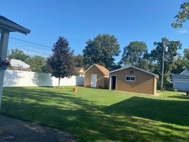 203 Pearl St, Hamlet, IN 46532 - photo 2