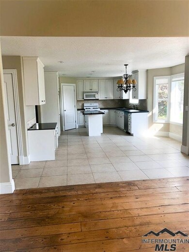 1209 Boardwalk Ct, Burley, ID 83318 - photo 4