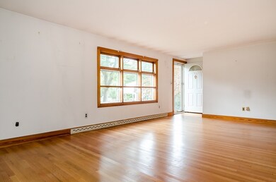11 Melvin Rd, Arlington, MA 02474 - photo 4
