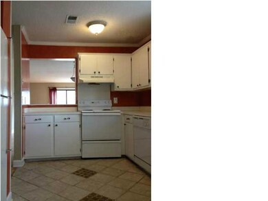 1141 shadow lake 5 KITCHEN WITH POP OUT