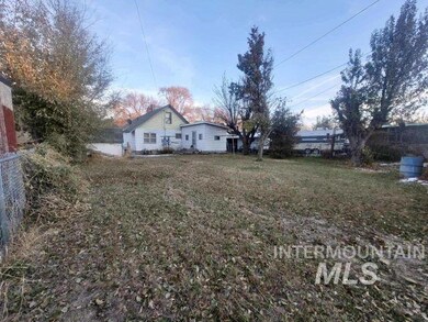 1026 Yale Ave, Burley, ID 83318 - photo 3