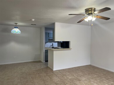 1301 Greenlawn Pkwy unit C, Blanco, TX 78606 - photo 2