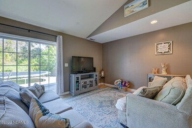 1018 Cordgrass Rd, Hampstead, NC 28443 - photo 6