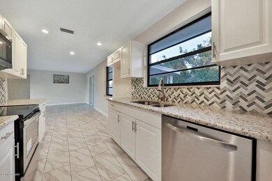 351 Plaza Blvd, Daytona Beach, FL 32118 - photo 5