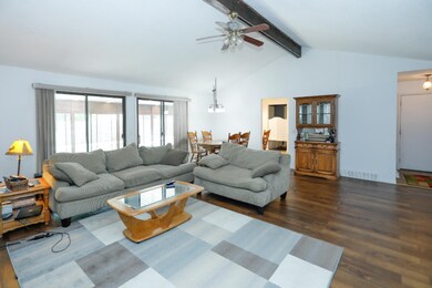 110 Walnut Woods Ct-105