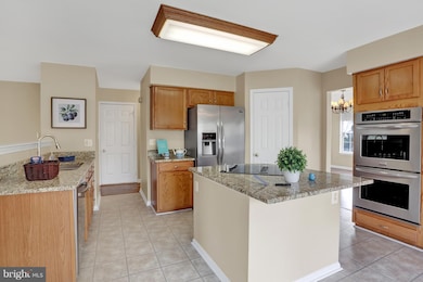 10511 Aspen Wood Ct, Manassas, VA 20110 - photo 3