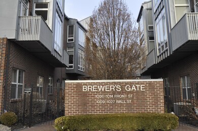 1015 S Wall St unit 1015, Columbus, OH 43206 - photo 3