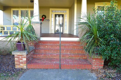 629 W Front St, Statesville, NC 28677 - photo 4