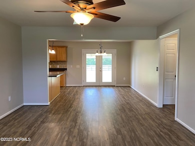 1007 Azalea Trail, Elizabeth City, NC 27909 - photo 3