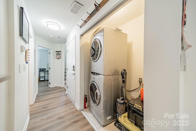 521 N Graham St unit 3E, Charlotte, NC 28202 - photo 7