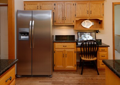 1111 Tuscany Ln, Naperville, IL 60564 - photo 2