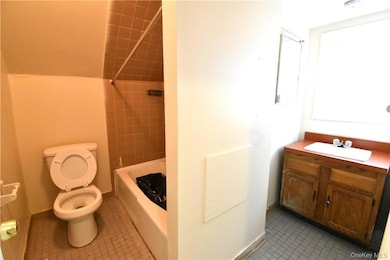 70 High St unit 5, Monticello, NY 12701 - photo 6