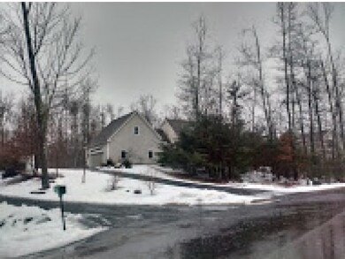 56 Payeur Cir, Sanford, ME 04073 - photo 4