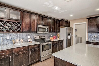 7023_Kitchen_3
