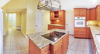 582 Main St, Acushnet, MA 02743 - photo 3