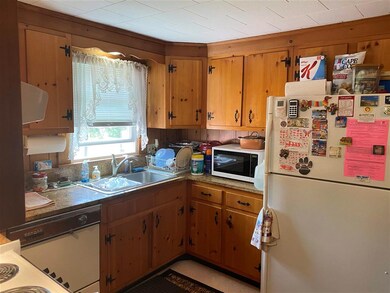 16 Strout Rd, Claremont, NH 03743 - photo 4