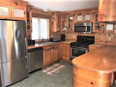 26 Firehouse Ln, Oak Bluffs, MA 02557 - photo 4