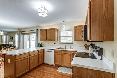 2127 Twin Flower Cir, Grove City, OH 43123 - photo 6