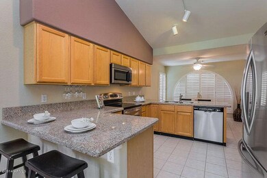 4542 E Via Dona Rd-1