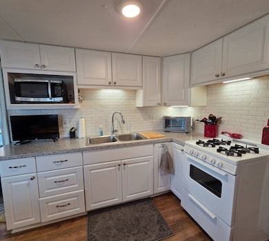 28229 County Road 33 unit W165, Leesburg, FL 34748 - photo 2