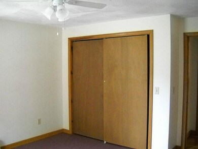 2 Macera Dr, Cranston, RI 02920 - photo 4