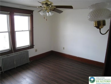 2127 Hay St, Easton, PA 18042 - photo 7