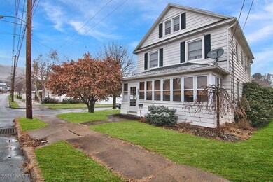 357 Shoemaker St, Kingston, PA 18704 - photo 2