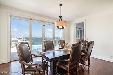 9 Bella Vista Dining Room
