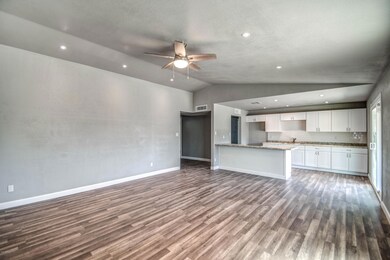 6941 W Cypress St unit 5, Phoenix, AZ 85035 - photo 6